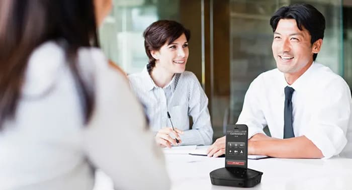 Micro đa hướng Logitech có giá khá cao Micro đa hướng Logitech có giá khá cao