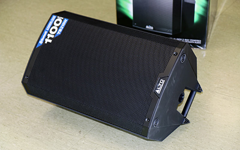 Loa full bass 40 Alto TS215W active: 7.900.000 VNĐ
